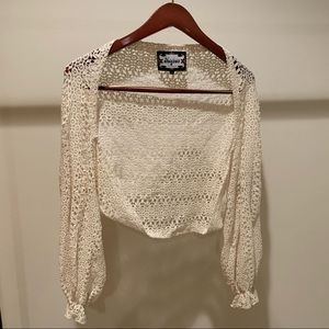 Megan Los Angeles unique cropped shawl